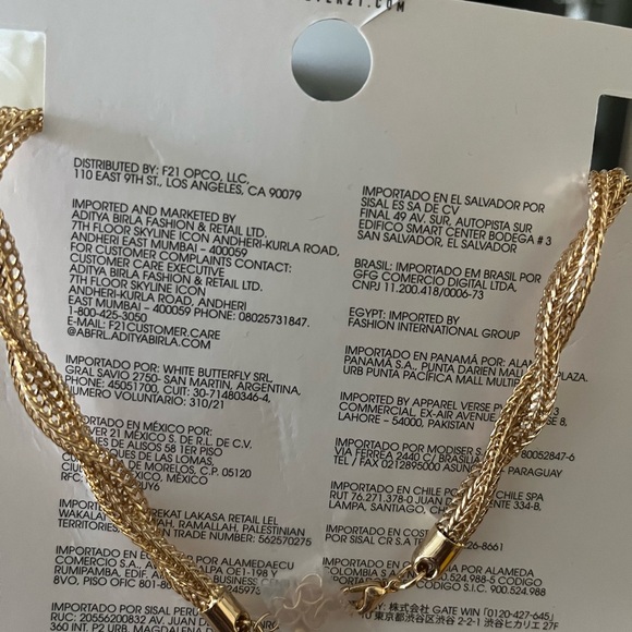 New initial necklaces - Picture 4 of 5